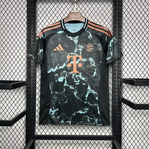 Bayern Munchen 2024/25 - Visita - Aficionado - Hombre