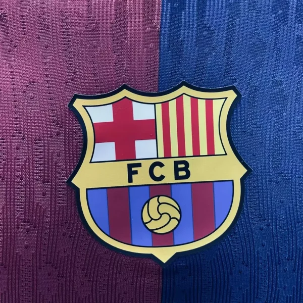 Barcelona 2024/25 - Local - Jugador - Imagen 3