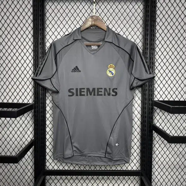 Real Madrid 2005/06 - Alternativa - Aficionado - Retro