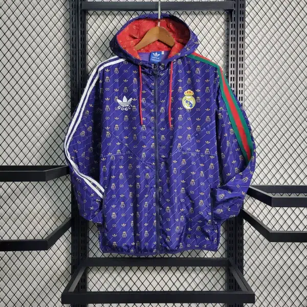 Real Madrid 2023/24 - Gucci - Rompevientos