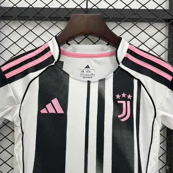 Juventus 2025/26 – Local – Infantil - Imagen 3