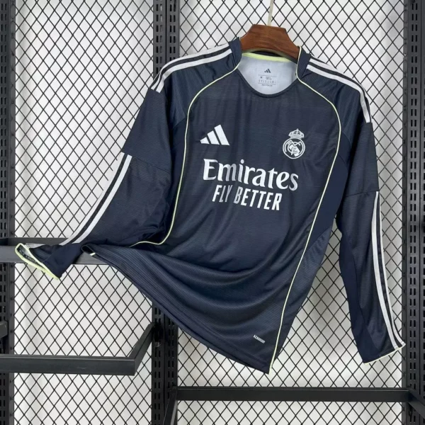 Real Madrid 2025/26 - Visita - Aficionado - Hombre - Manga Larga