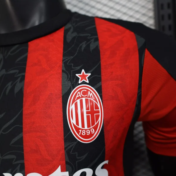 AC Milán 2025/26 - Local - Jugador - Imagen 3