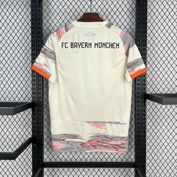 Bayern Munchen 2025/26 - Visita - Aficionado - Hombre - Imagen 4