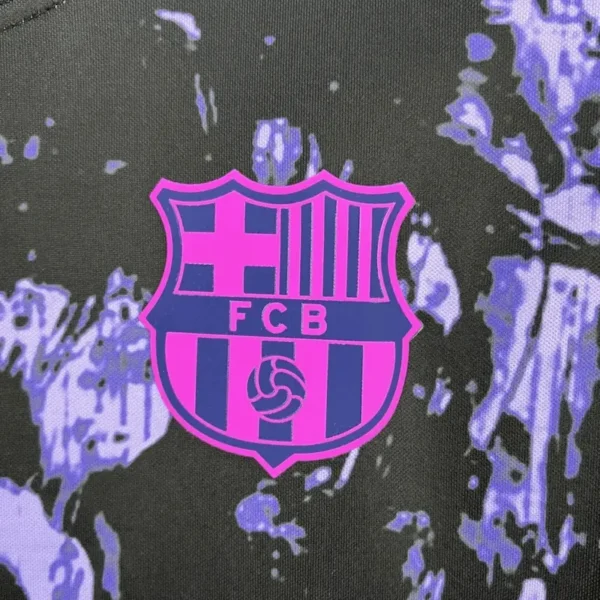 Barcelona 2025/26 - Entrenamiento (Negro con Morado) - Aficionado - Hombre - Imagen 3
