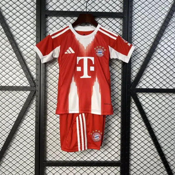 Bayern Munchen 2025/26 - Local - Infantil