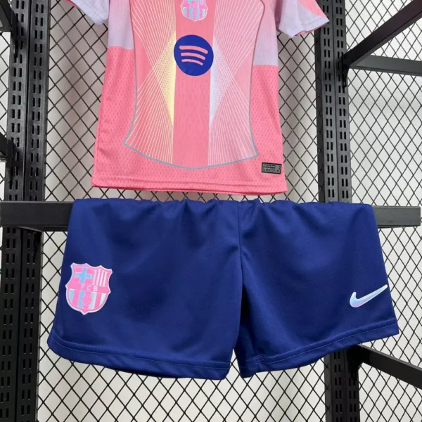 Barcelona 2025/26 - Ed. Especial (Rosa fuerte) - Infantil - Imagen 3