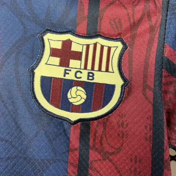 Barcelona 2025/26 - Polo ''Modernista'' - Infantil - Imagen 3
