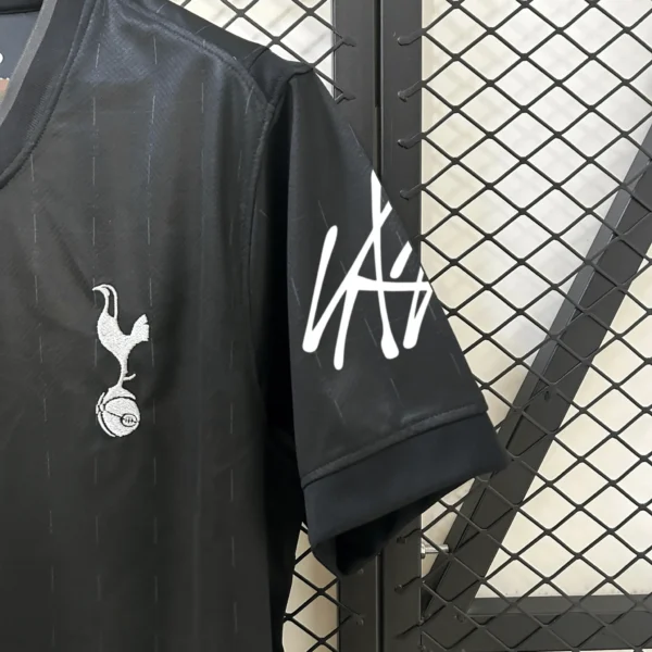 Spurs 2025/26 - Visita ''Stray Kids'' - Aficionado - Hombre - Imagen 2