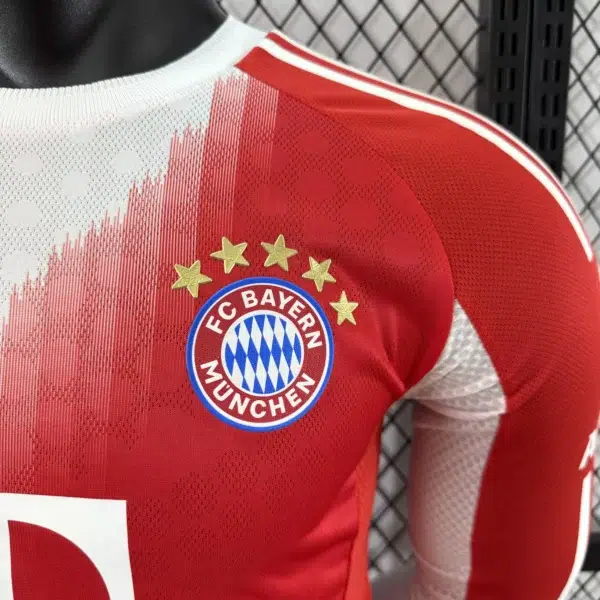 Bayern Munchen 2025/26 - Local - Jugador - Manga Larga - Imagen 3